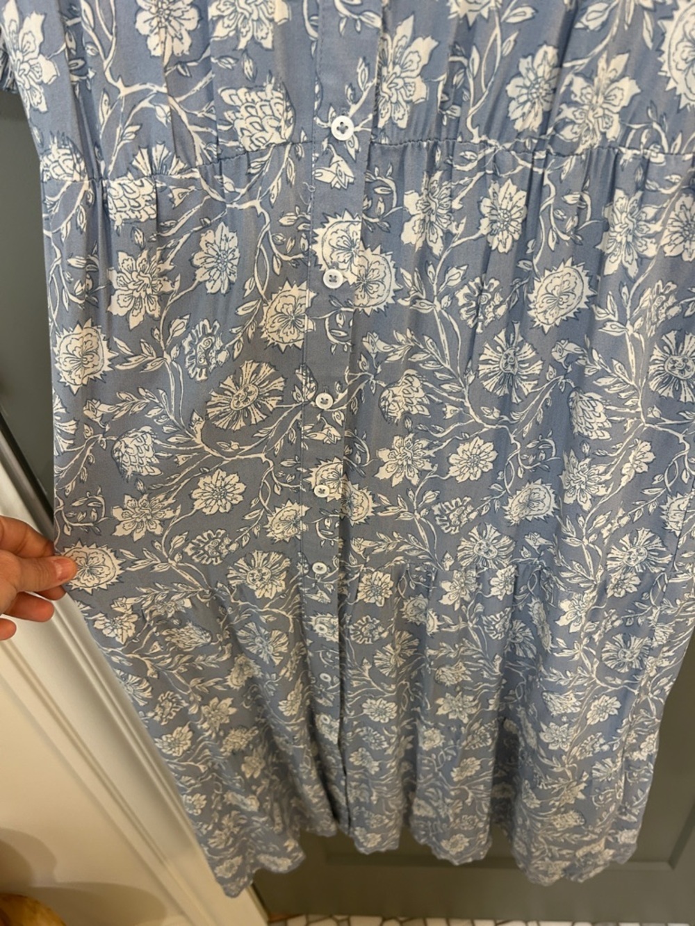 Casa Cabana Blue Floral Button-Front Midi Dress Women’s size Medium New! - Picture 6 of 8